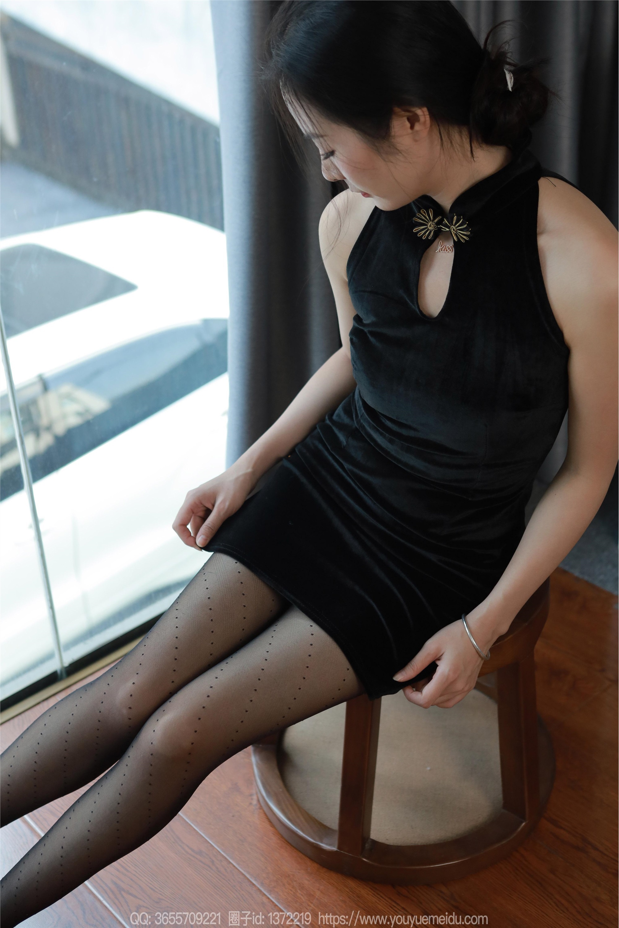 IESS异思趣向  2024.12.17 丝享家 1926 小金《黑色旗袍》